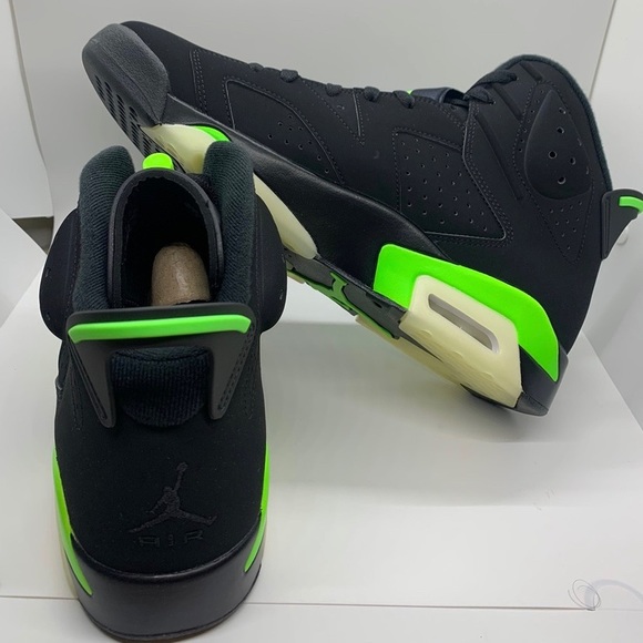 Air Jordan 6 Retro Electric Green - Picture 2 of 4